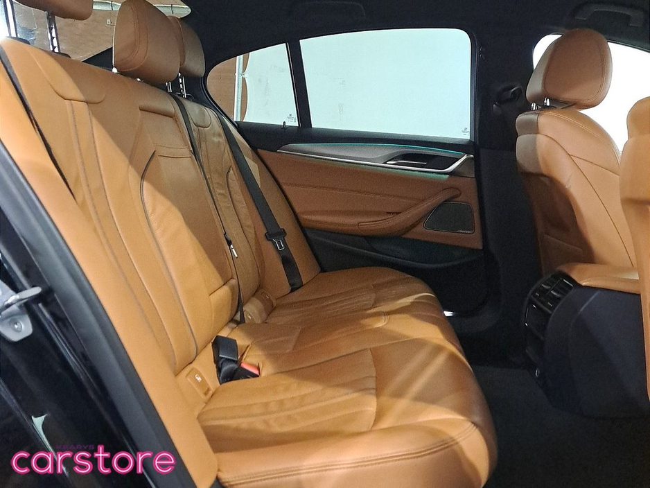 2018 BMW 5 Series 530e M Sport Auto €25,880
