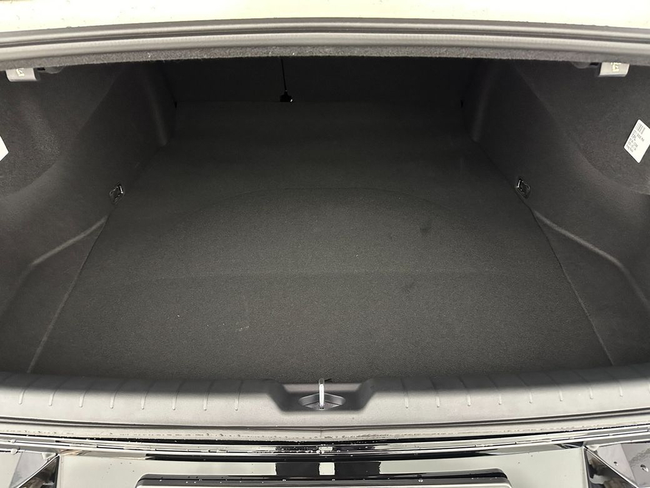 2025 Kia EV4 - image 24