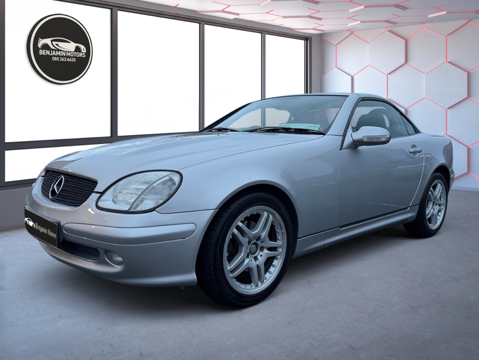 2003 Mercedes-Benz SLK Class - image 3