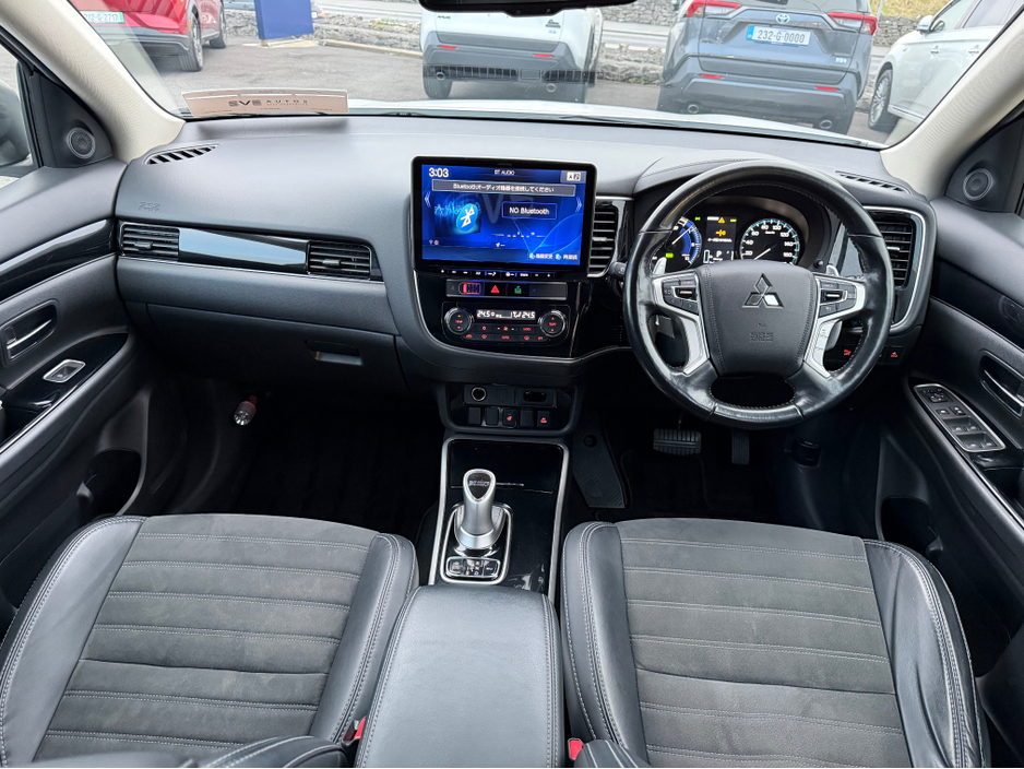 2019 Mitsubishi Outlander - image 30