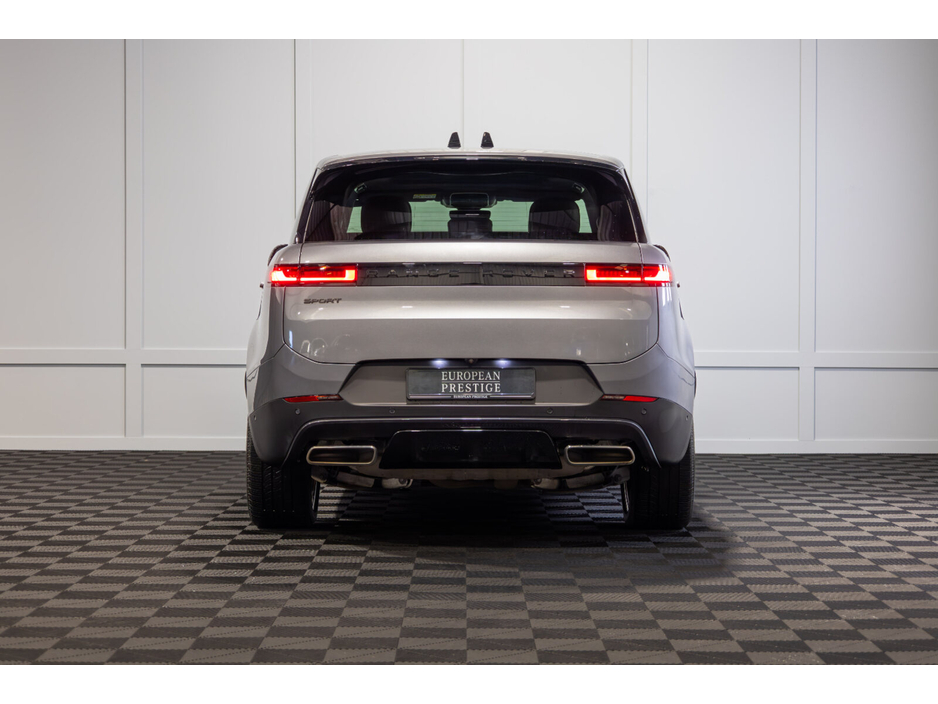 2025 Land Rover Range Rover Sport 3.0 Si4 PHEV 460PS AWD Auto Dynamic SE €119,950