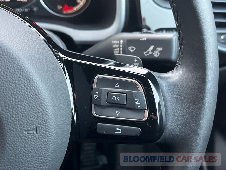 2019 Volkswagen Beetle - image 21