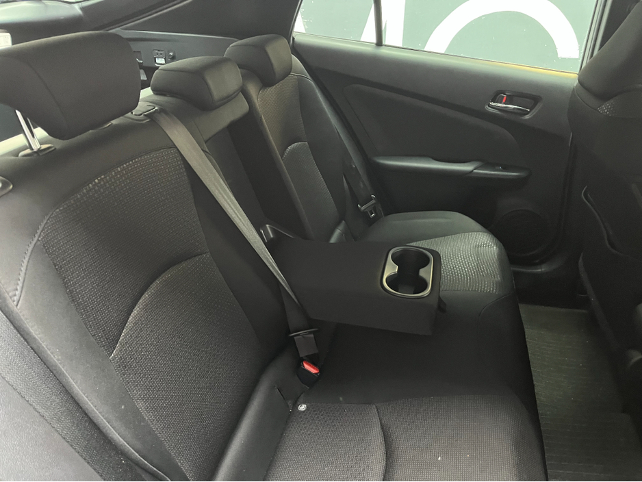 2022 Toyota Prius €20950 2022 TOYOTA PRIUS S 1.8 AUTOMATIC / CRUISE CONTROL / REVERSE CAMERA AND MMORE €20,950