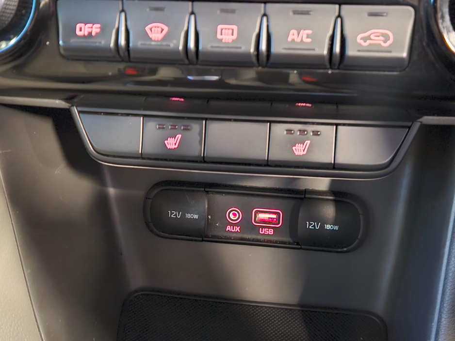 2018 Kia Sportage - image 12