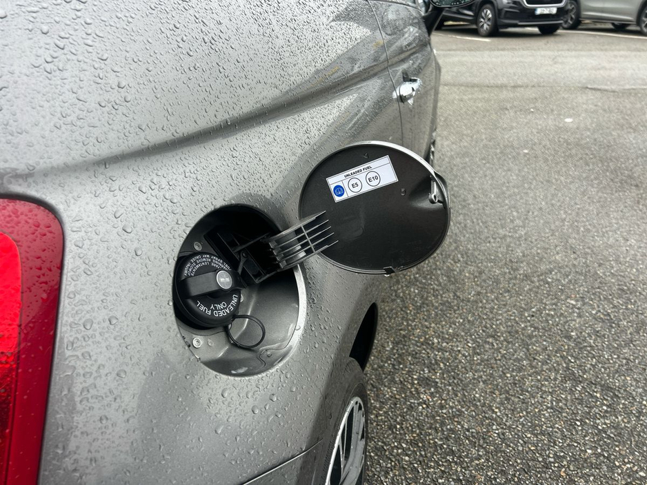 2023 Fiat 500 - image 15