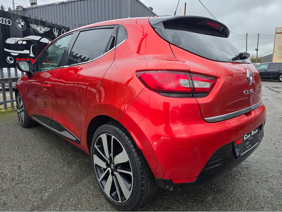 2016 Renault Clio - image 8