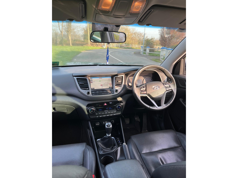 2016 Hyundai Tucson - image 9