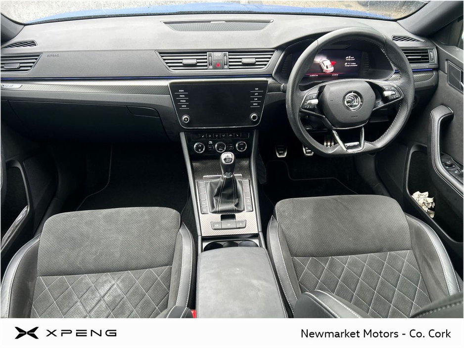 2024 Skoda Superb - image 7