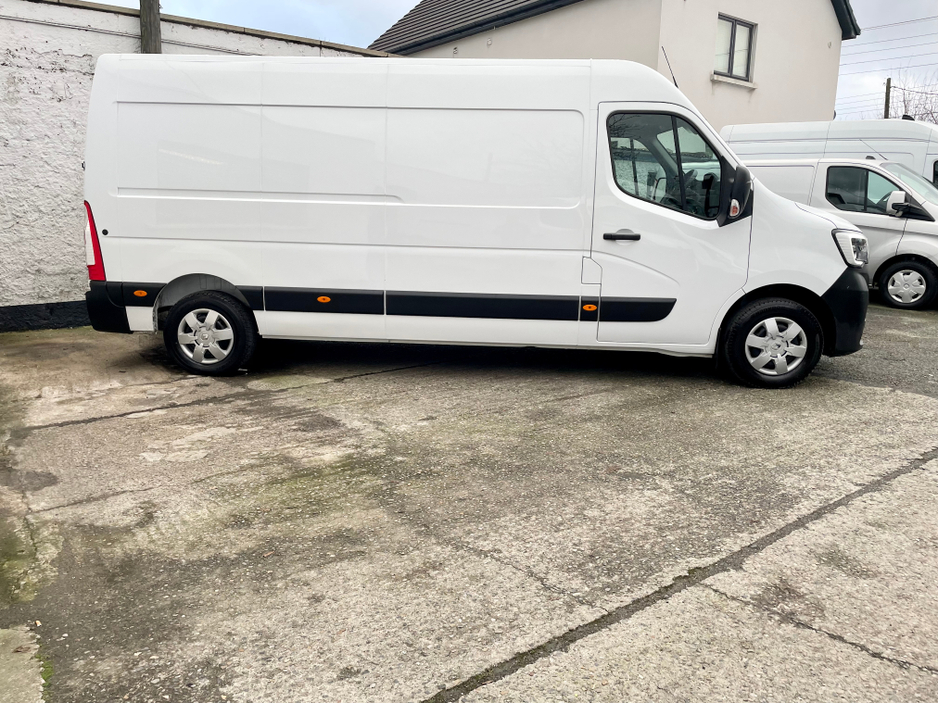 2023 Renault Master LM35 BUSINESS+ 2.3 BLUE DCI 135PS LWB €20,000