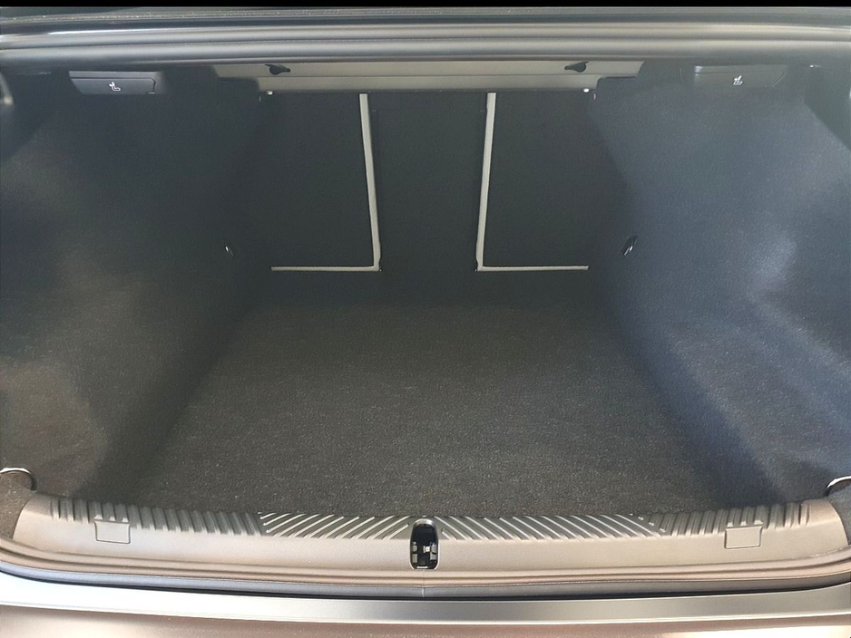 2026 BMW M5 - image 13