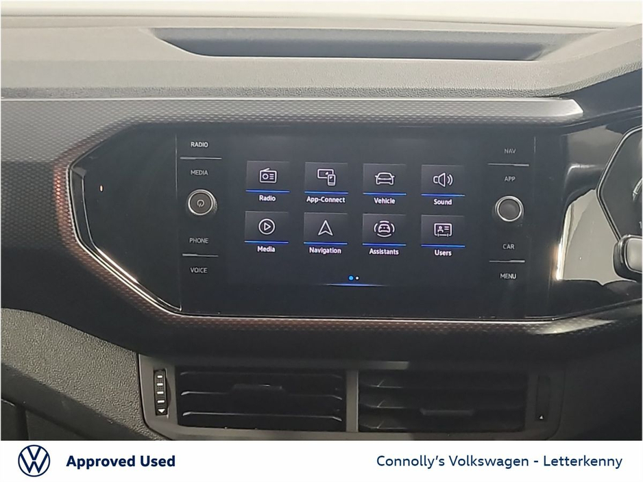 2022 Volkswagen T-Cross - image 11