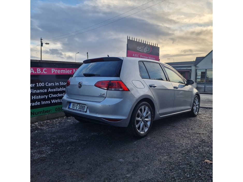 2015 Volkswagen Golf 1.6 TDI 3DR 110HP Highline €8,950