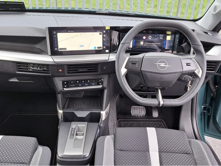 2026 Opel Frontera GS 1.2TURBO 136HP  7 SEATER!!! **TOP SPEC*5 YEARS WARRANTY** €36,150