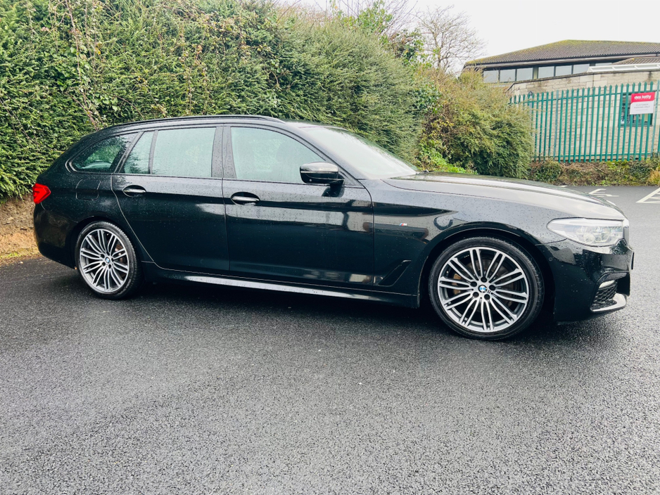 2019 BMW 5 Series ALLOYS // REVERSE CAM // PARKING SENSORS €31,950