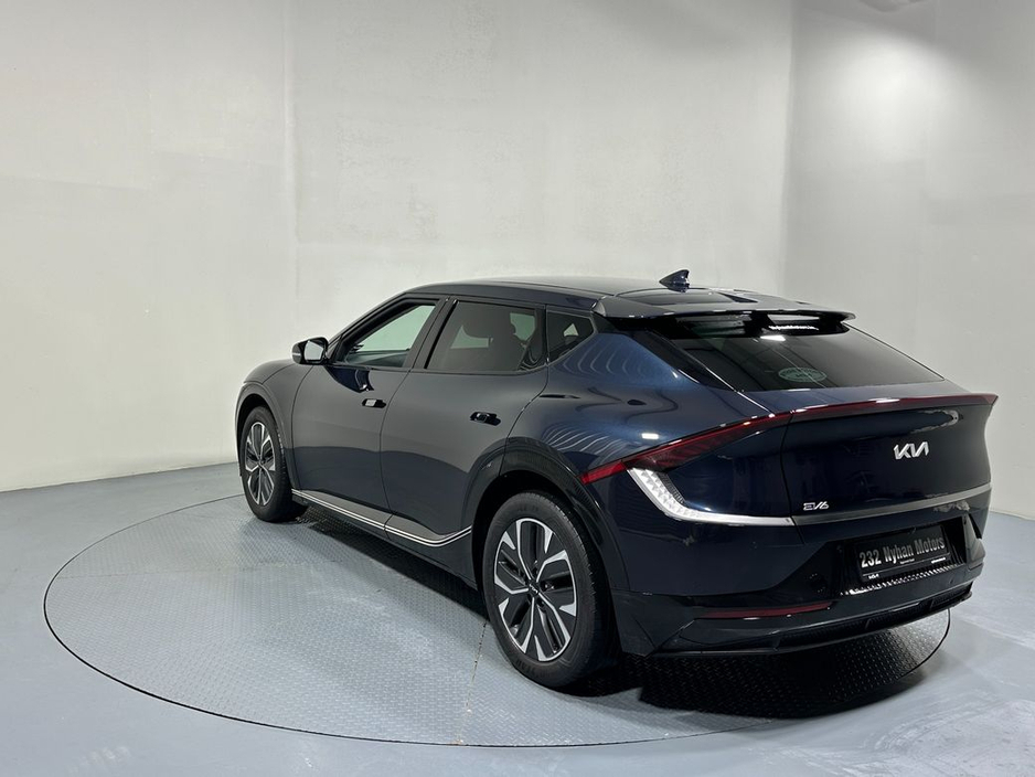 2023 Kia EV6 - image 5