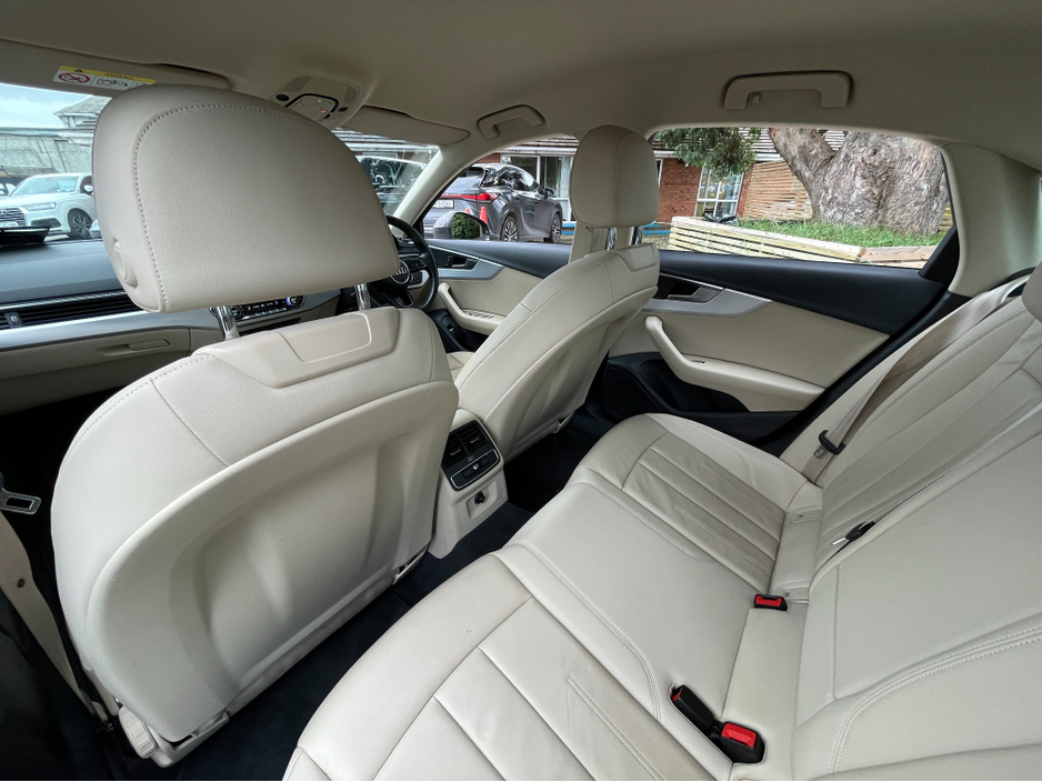 2021 Audi A4 - image 24