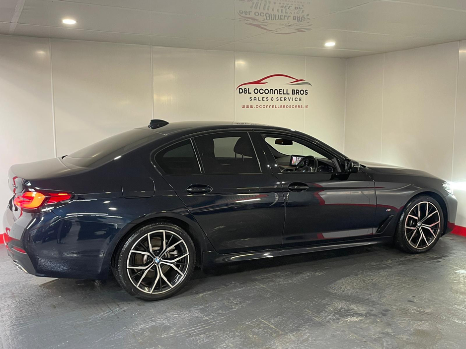 2022 BMW 5 Series - image 8