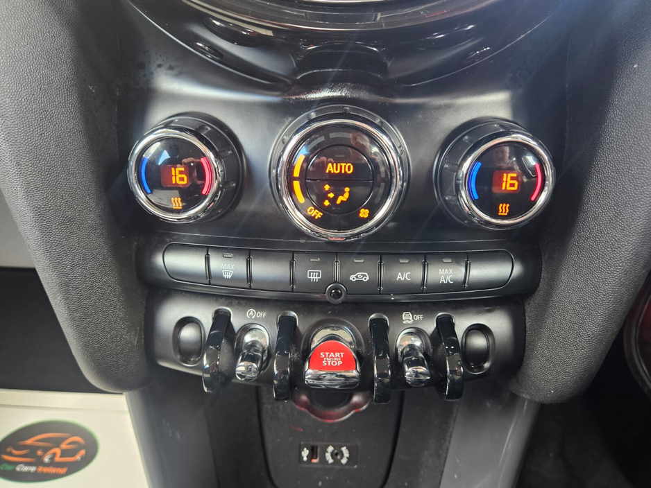 2017 MINI Hatch - image 26