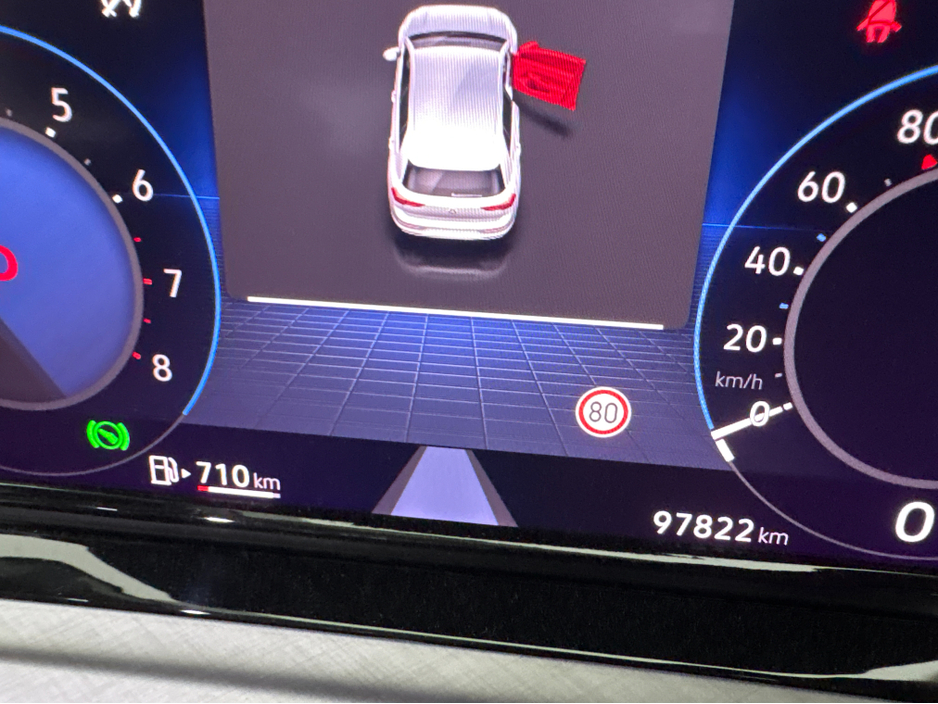 2023 Volkswagen Golf 1.0 LIFE TSI MHE MHEV 110HP 5