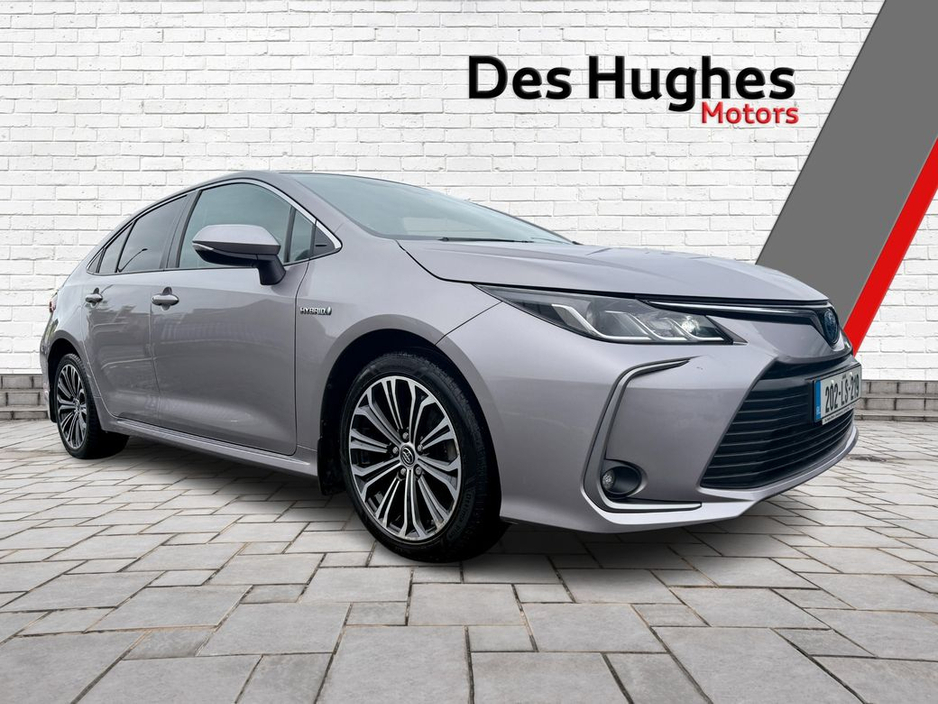 2020 Toyota Corolla Hybrid Luna-Sport Saloon €22,450