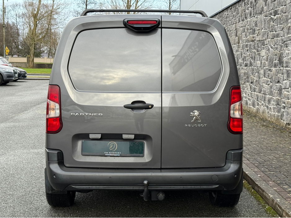 2019 Peugeot Partner PROF PLUS 1.6 HDI FSH €11,950