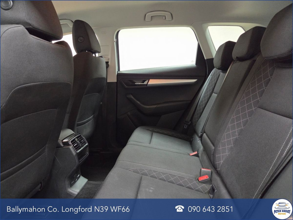 2019 Skoda Karoq - image 12