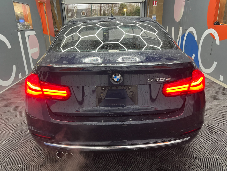 2017 BMW 3 Series €17950 2017 BMW 330E LUXURY EYE PERFORMER 2.0 AUTOMATIC / CRUISE CONTROL / REVERSE CAMERA / ELECTRIC MEMORY & HEATED SEATS AND MORE €17,950