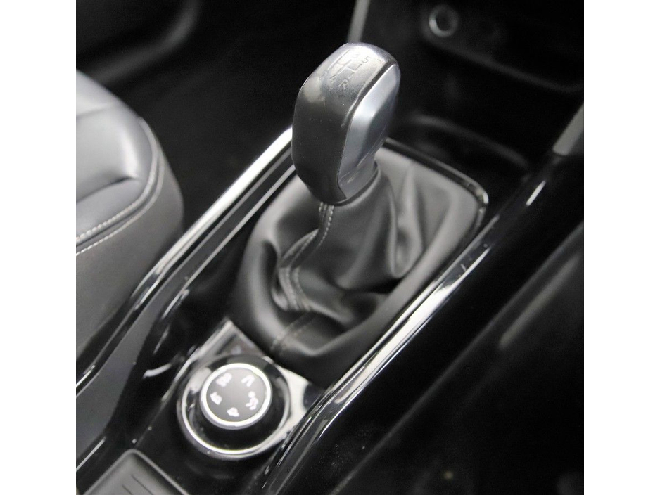 2018 Peugeot 2008 1.6 BLUE HDI 100BHP ALLURE 5SPD *HALF LEATHER*PANORAMIC ROOF* €12,890