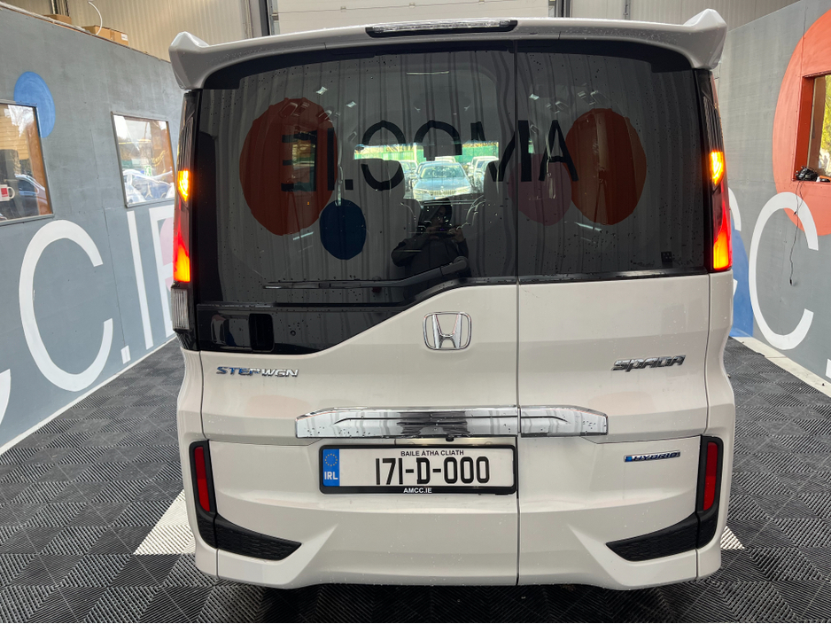 2017 Honda Stepwagon €21950 2017 HONDA STEPWAGON 7 SEATER AUTOMATIC  HYBRID G SENSING 2.0 AUTOMATIC / CRUISE CONTROL / REVERSE CAMERA / AUTOMATIC DOORS / 7 SEATS €21,950