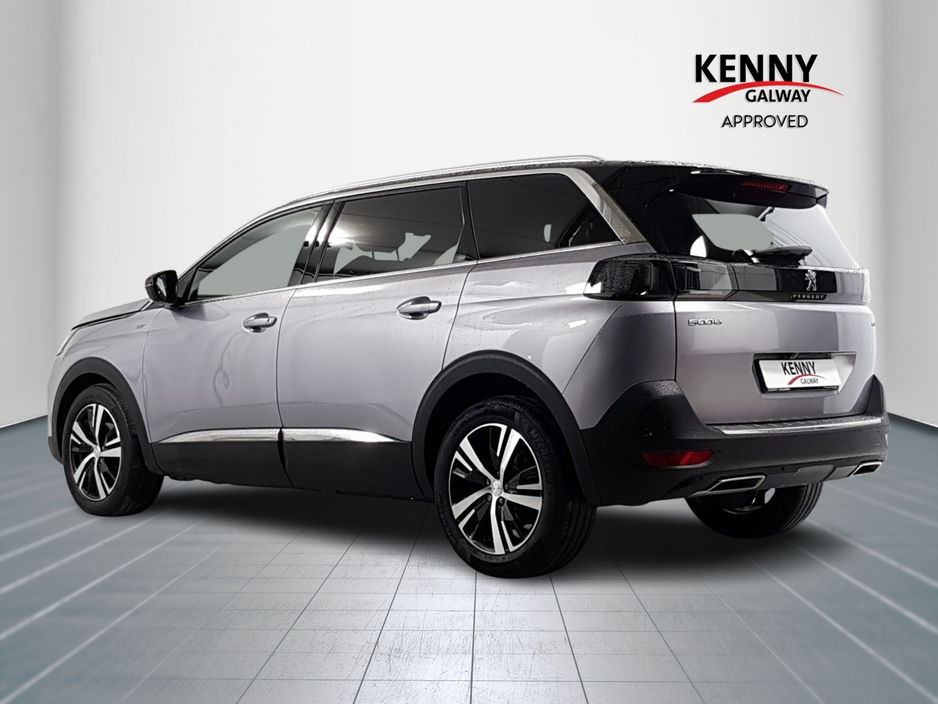 2024 Peugeot 5008 - image 5