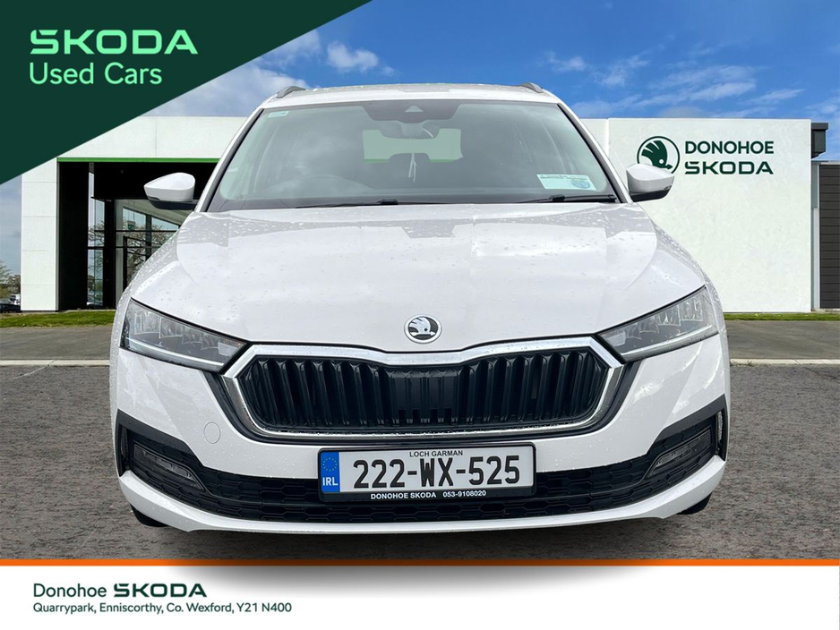 2022 Skoda Octavia - image 7