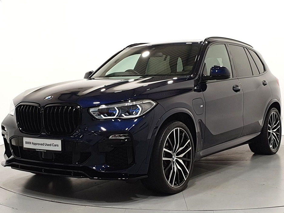 2021 BMW X5 xDrive45e M Sport €59,950