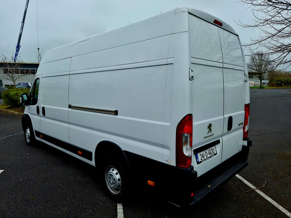 2024 Peugeot Boxer - image 10