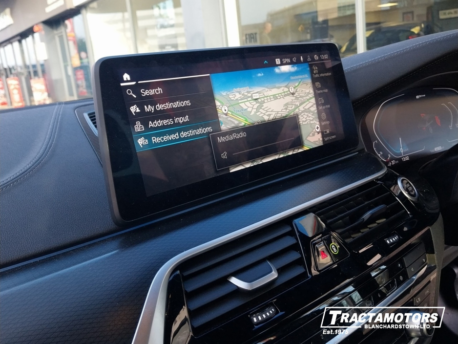 2023 BMW 5 Series - image 14