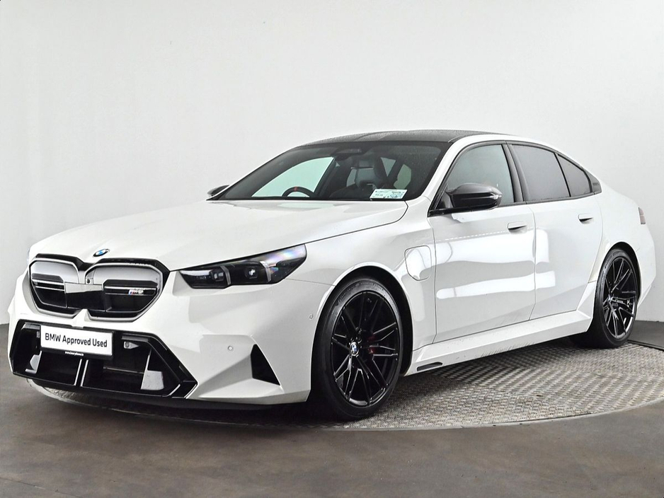 2025 BMW M5 - image 24