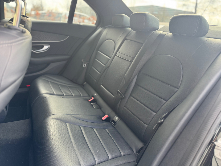 2016 Mercedes-Benz C Class - image 21