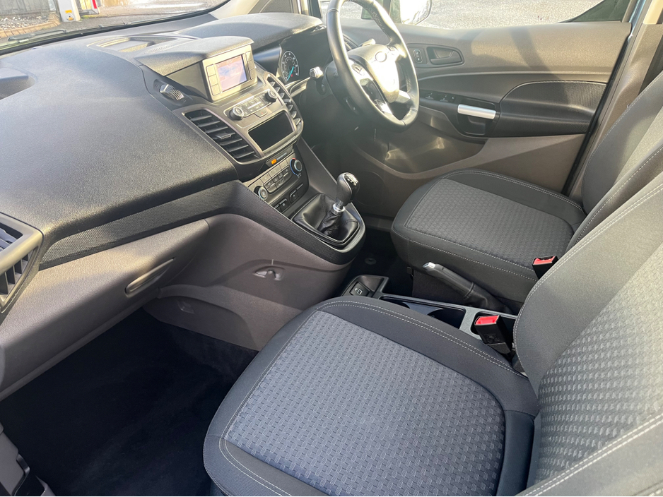 2021 Ford Tourneo Connect LWB, Wheelchair Accessible €24,995