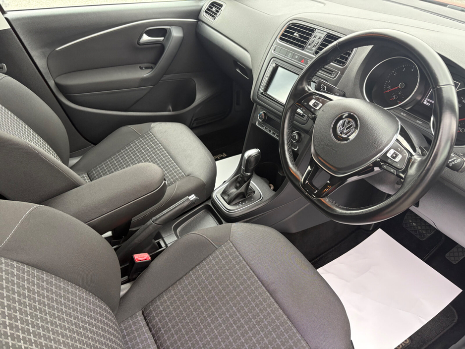 2016 Volkswagen Polo  €12,490