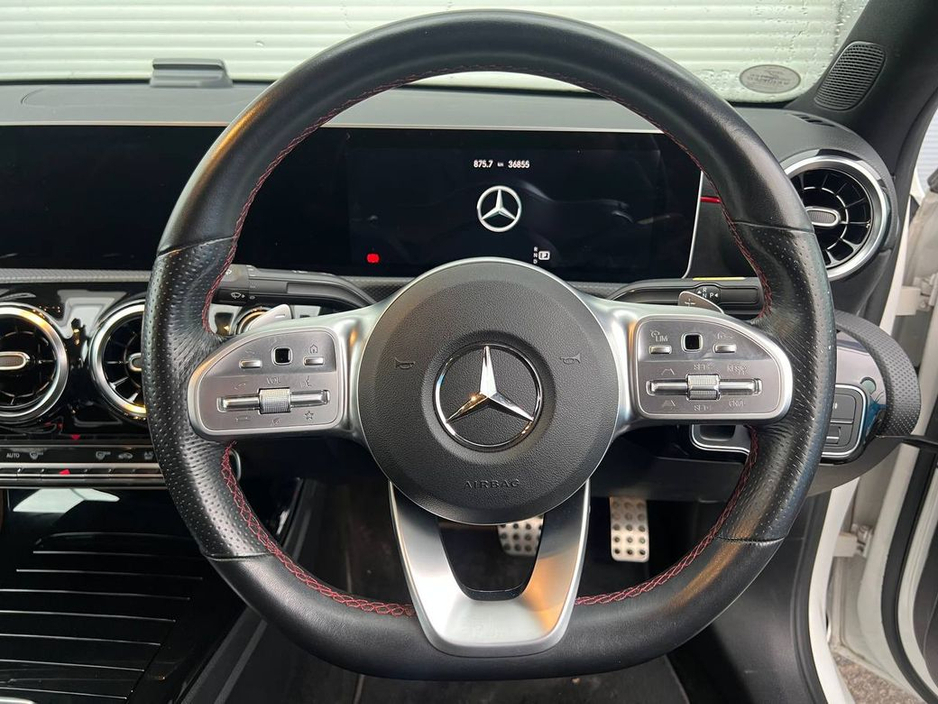 2020 Mercedes-Benz A Class A180 AMG-LINE PREMIUM PLUS 1.3 // POWERED HEATED SEATS // VIRTUAL COCKPIT // 18" AMG-LINE ALLOYS €28,900