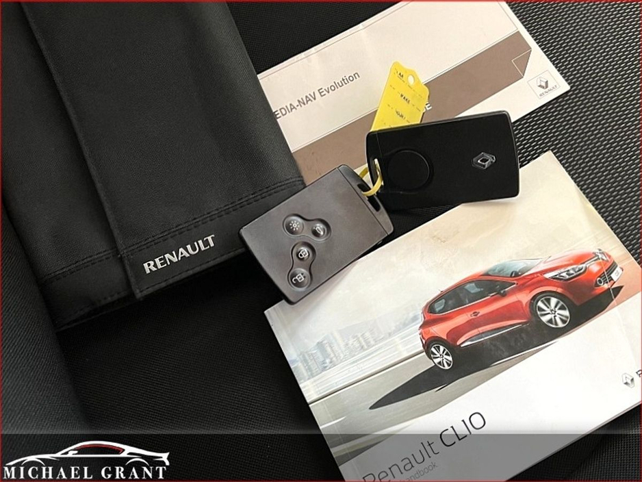 2016 Renault Clio 1.2 PETROL 16V 75 DYNAMIQUE NAV ONLY 71KM IRISH CAR €11,950