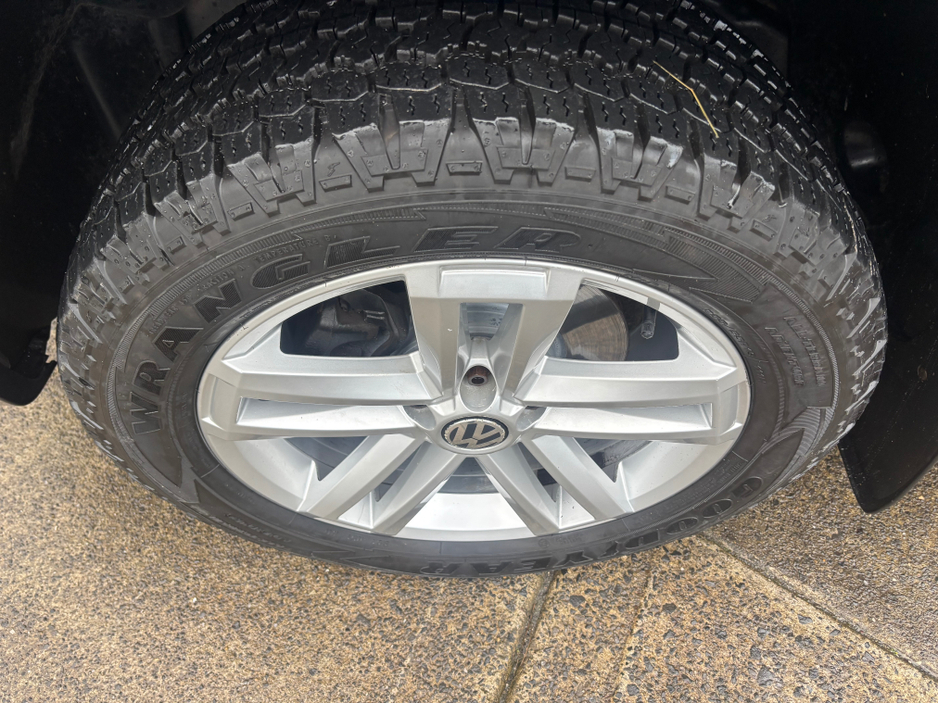 2017 Volkswagen Amarok - image 20