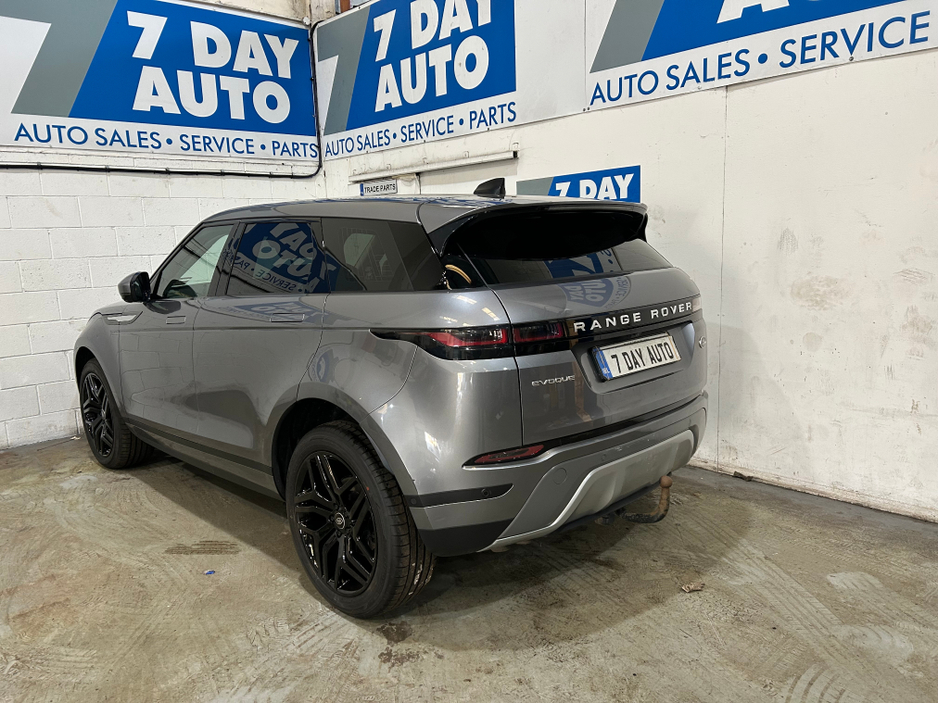 2021 Land Rover Range Rover Evoque - image 5