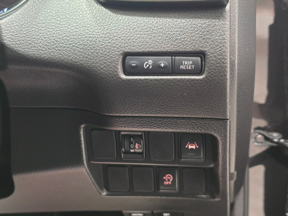 2017 Nissan Qashqai - image 22