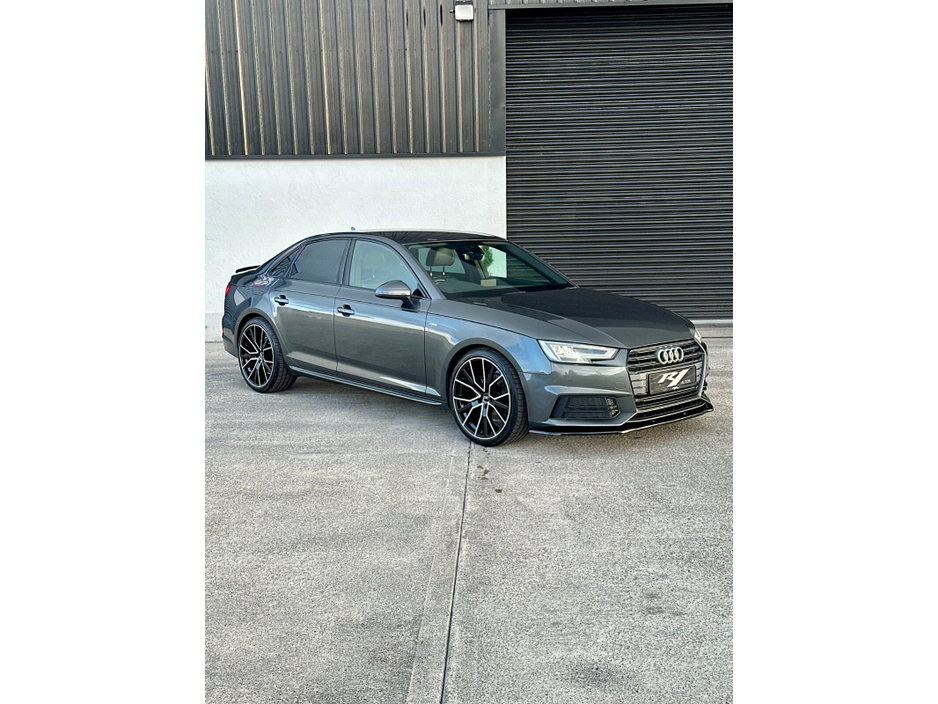 2018 Audi A4 - image 13