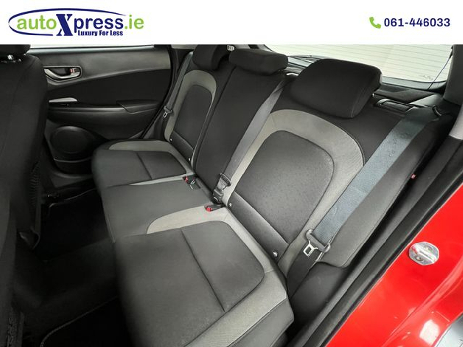 2019 Hyundai Kona - image 4