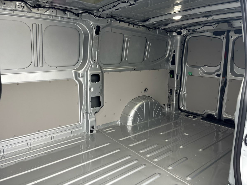 2026 Volkswagen Transporter Trendline LWB 150HP (Price ex VAT) €37,975