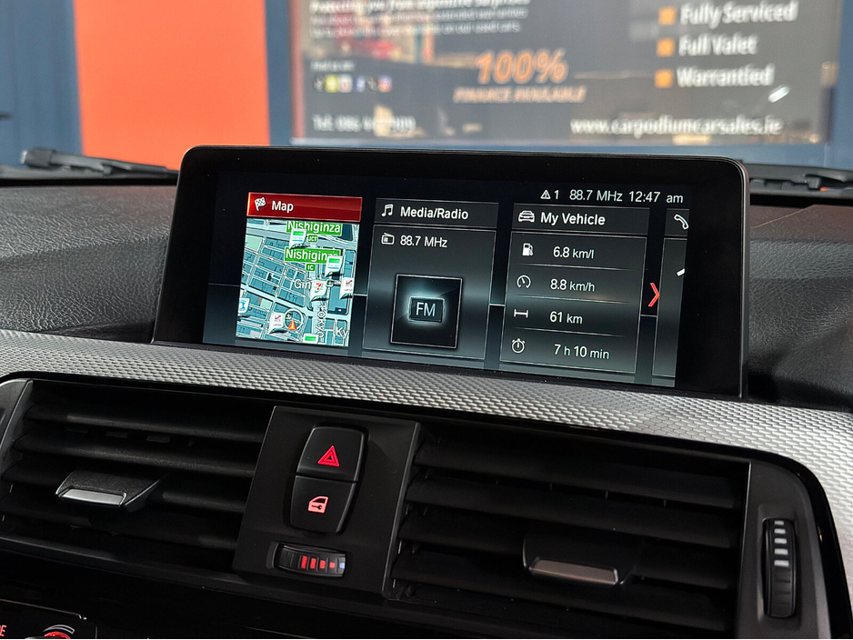 2017 BMW 3 Series - image 37