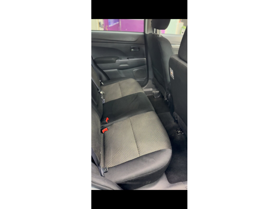 2014 Mitsubishi ASX - image 8