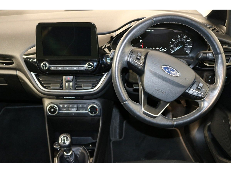 2018 Ford Fiesta - image 10