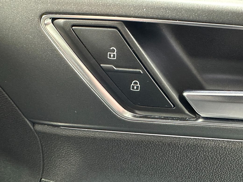 2023 Volkswagen Taigo R Line 1.0 Tsi €24,800